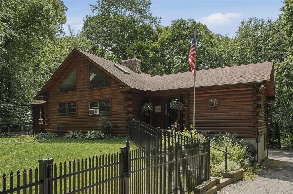 Photo of 23 Lyman Barnes Road