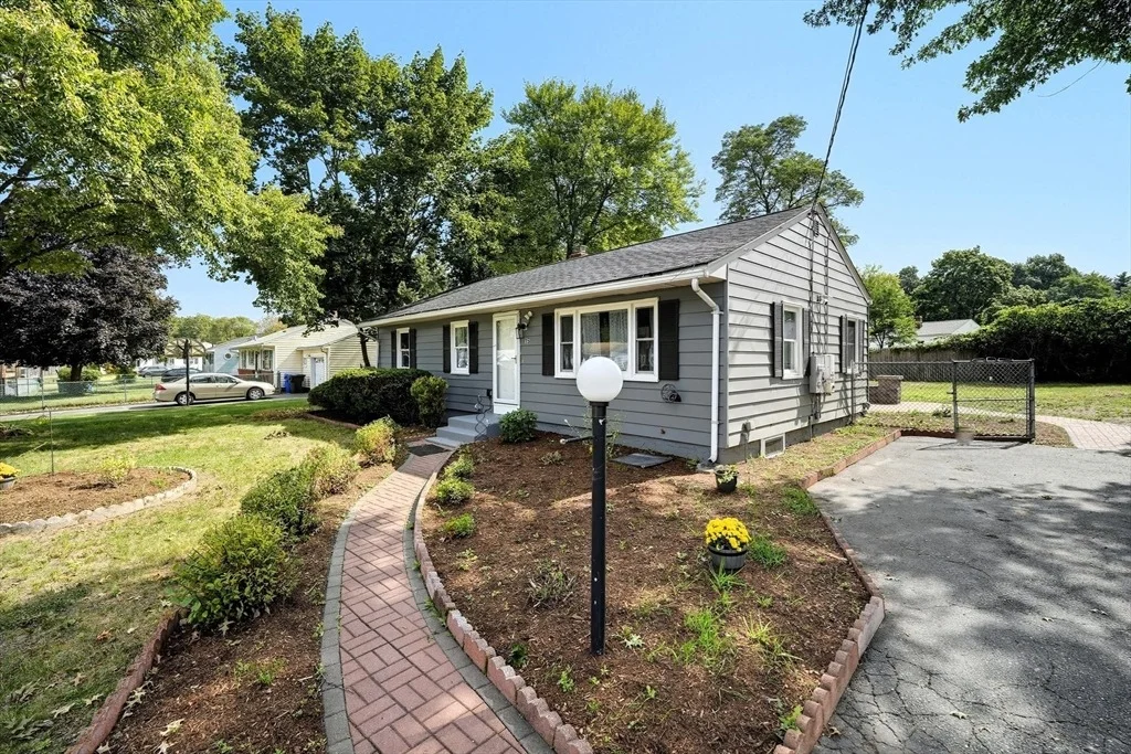 Photo of 15 Southern Rd