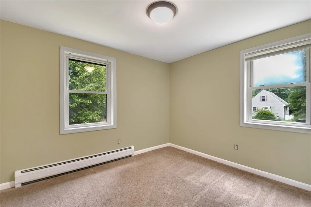 Photo of 125 Drew Blvd
