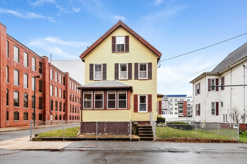 Photo of 16 Lake St