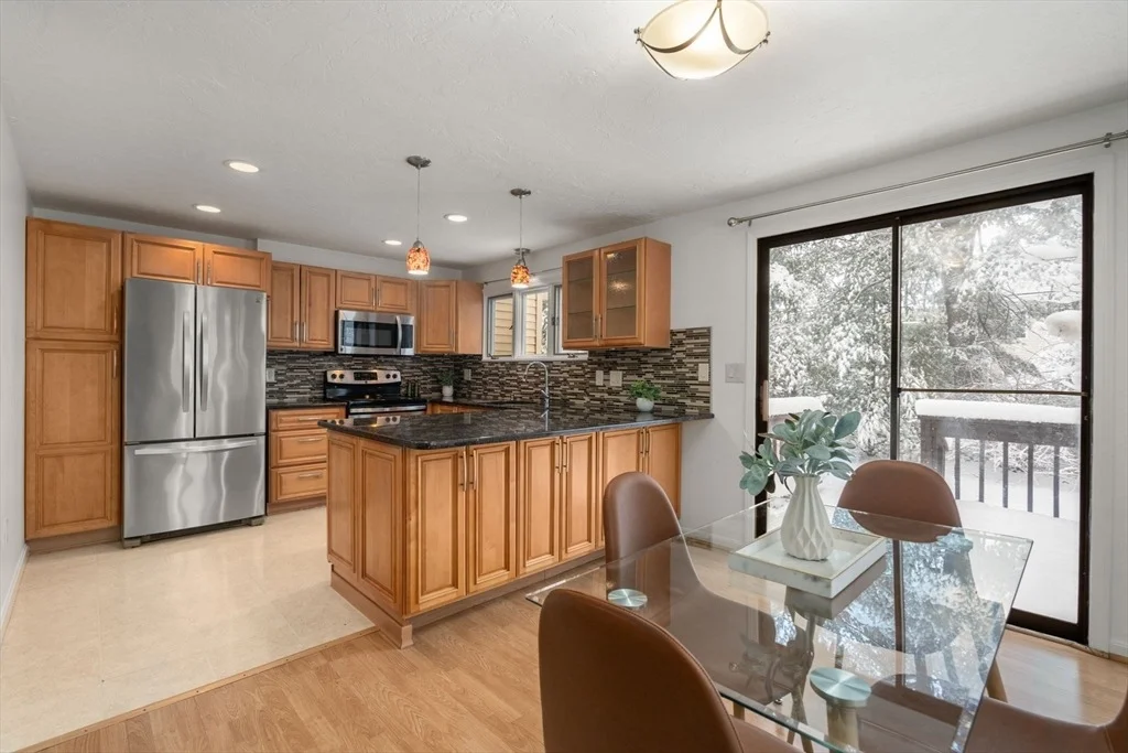 Photo of Unit 1 at 1 Beth Cir