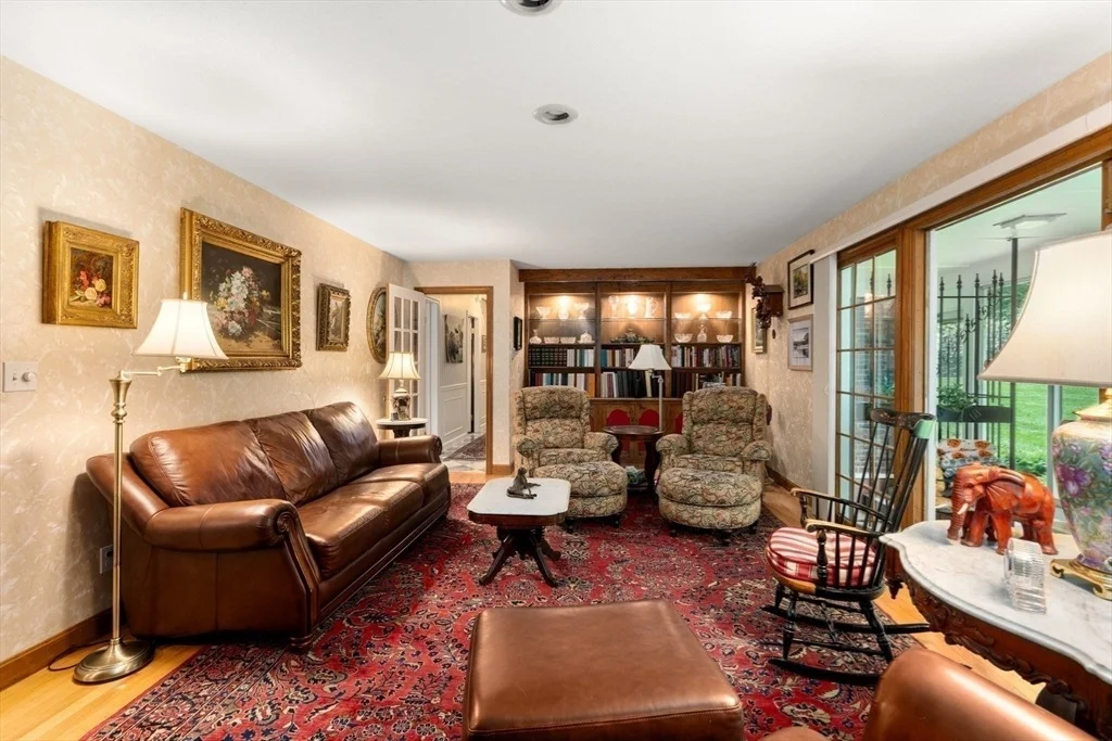 Photo of 15 Mary Jane Cir