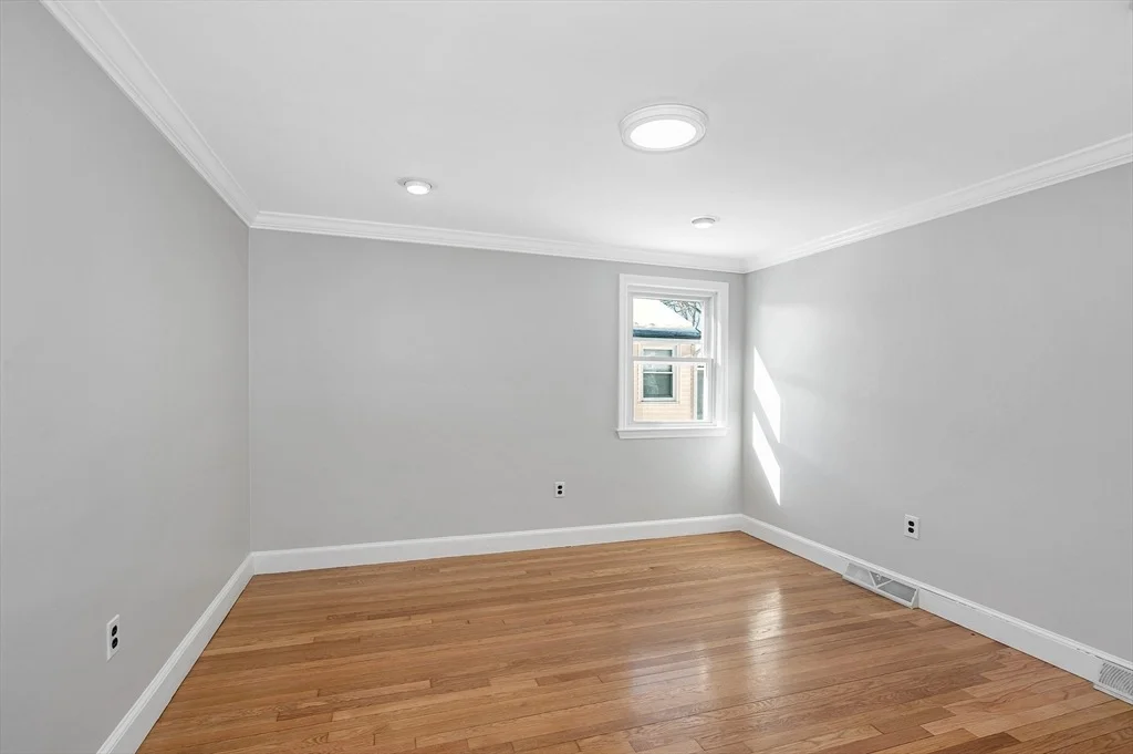 Photo of 101 Everett St
