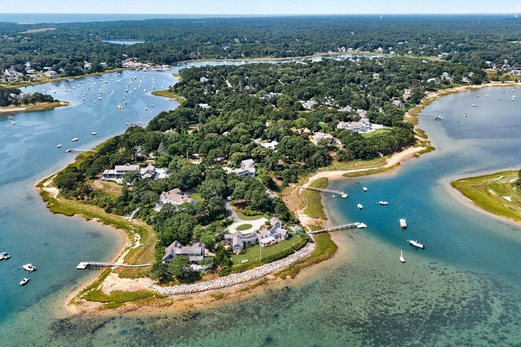Photo of 40 Middle Rd