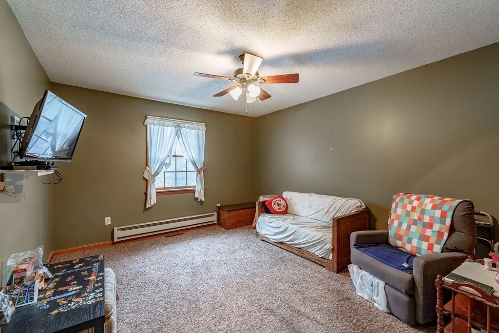Photo of 76 Coffey Hill Rd