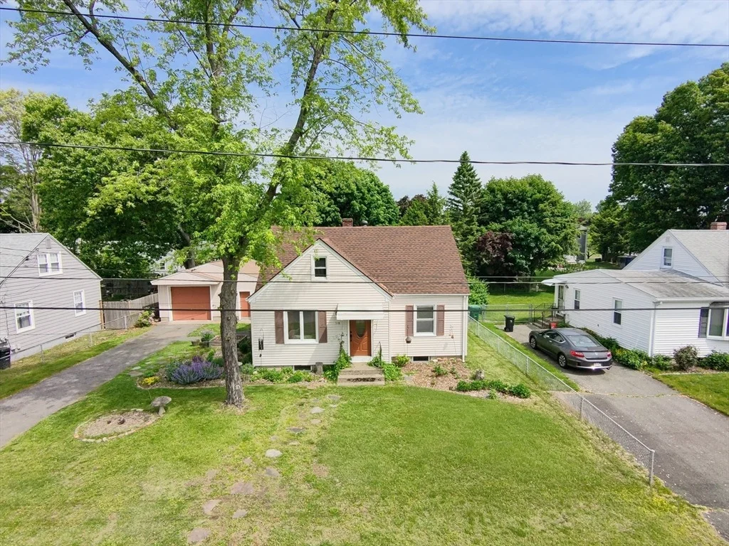 Photo of 118 Edgewood Ave