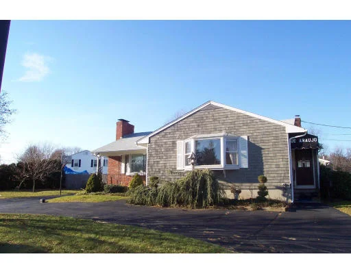 Photo of 3 Middlefield Place