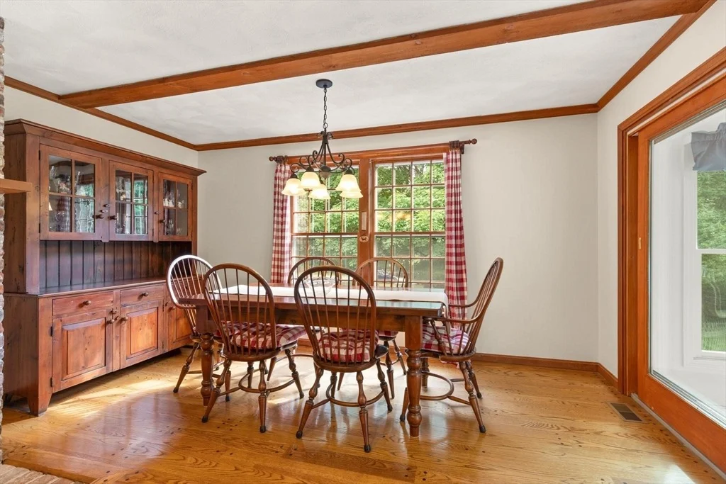Photo of 28 Thompson Dr