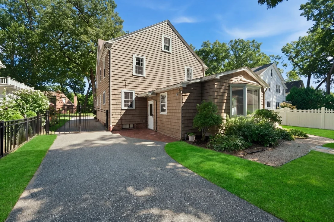 Photo of 30 Chatham Rd