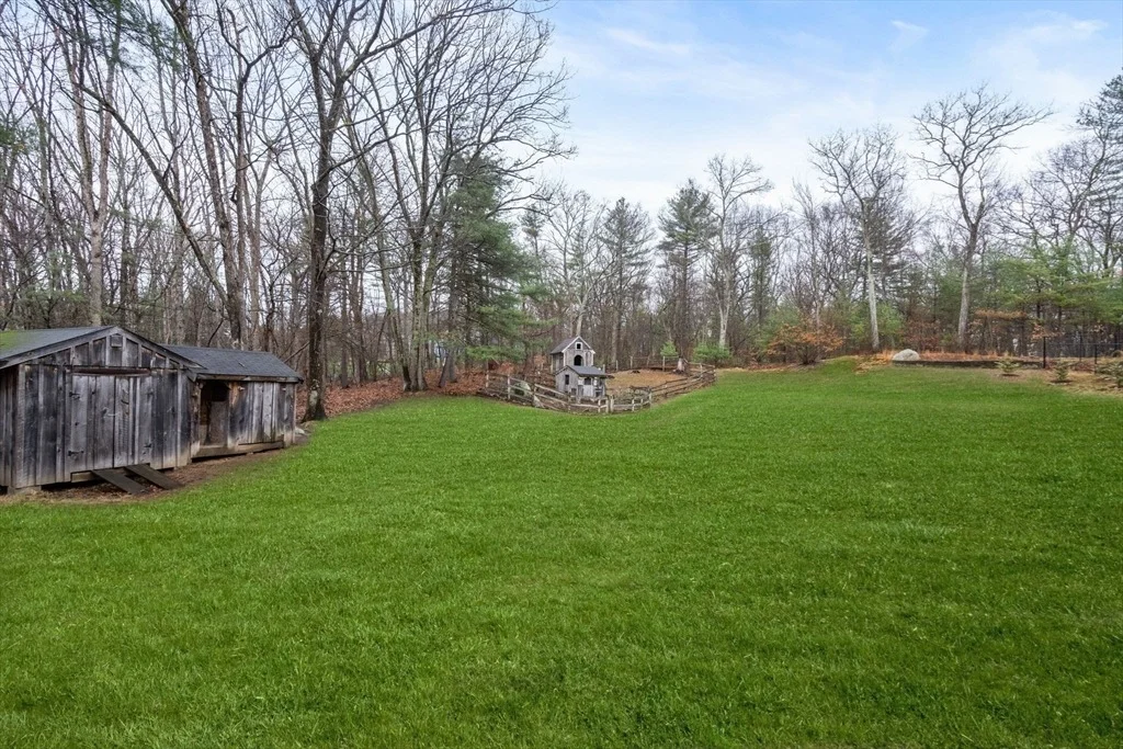 Photo of 735 Prentice