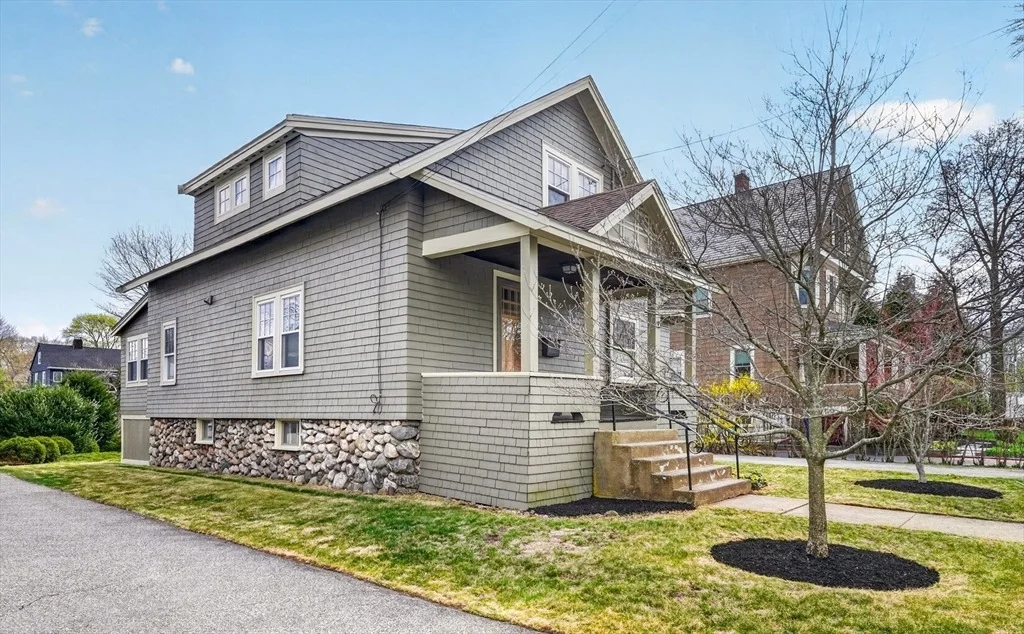 Photo of 15 Boardman Ave