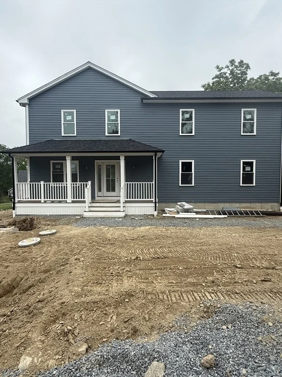 Photo of 661 Main St