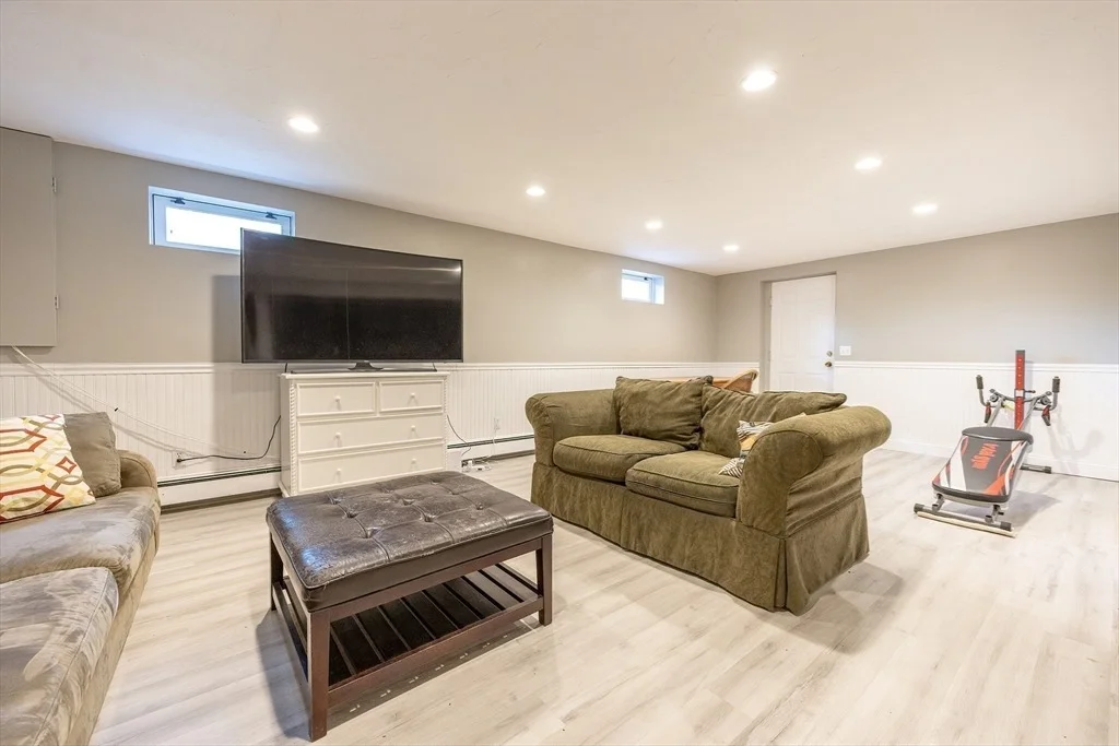 Photo of 11 Garry Dr