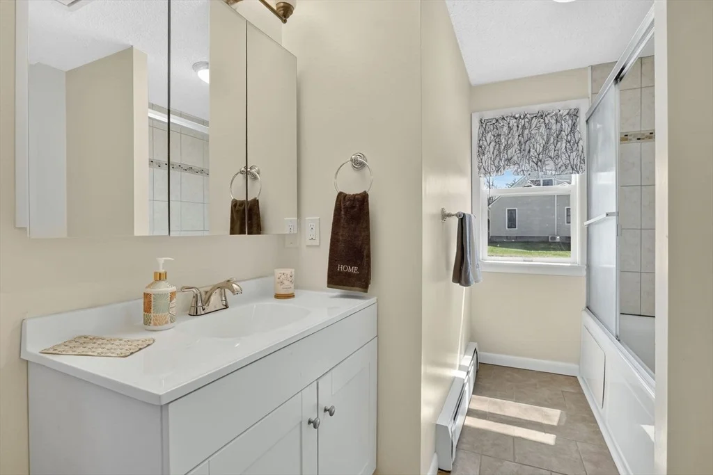 Photo of 70 Quentin Rd