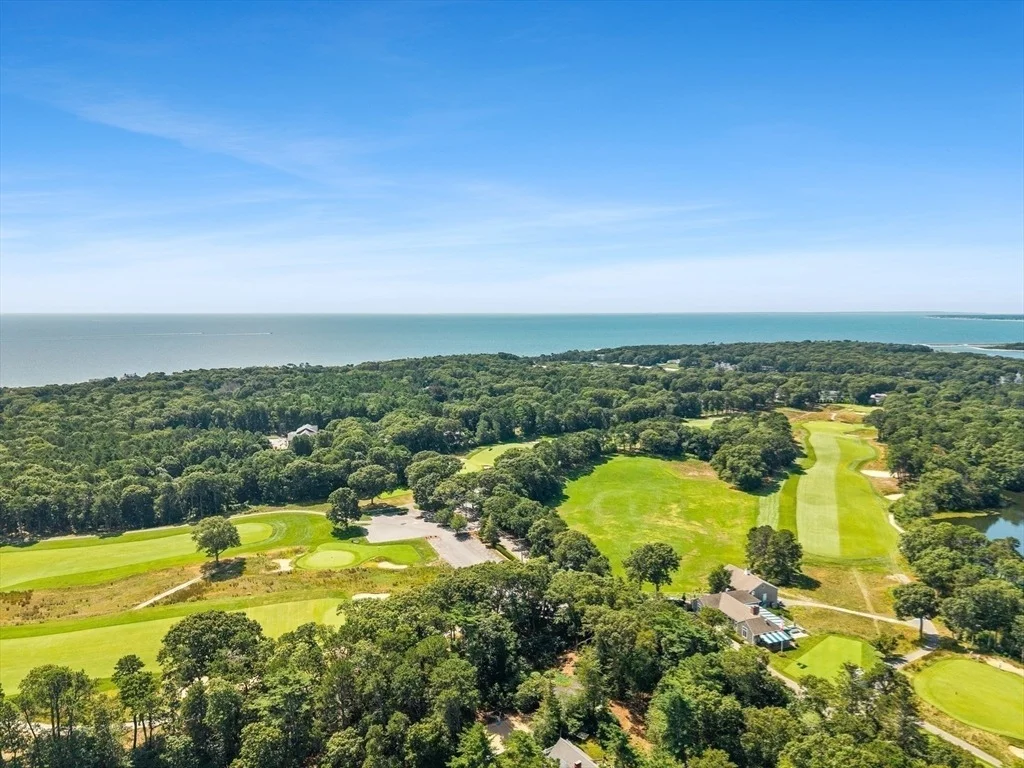 Photo of 137 Wianno Circle