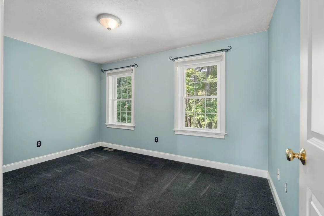 Photo of 34 Laurelwood Dr