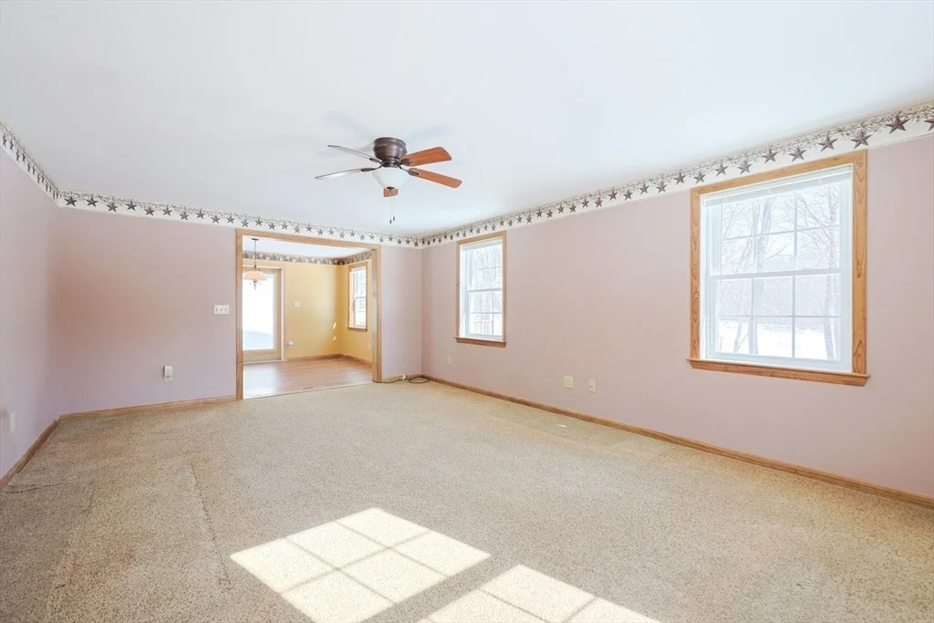 Photo of 53 Robin Road