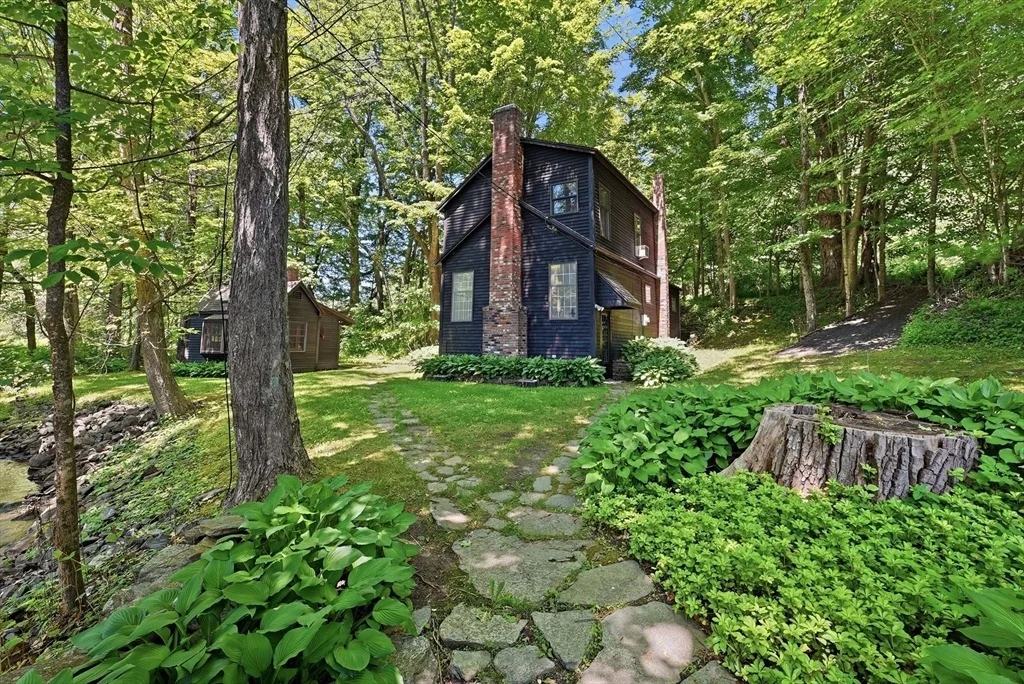 Photo of 965 Conway Rd