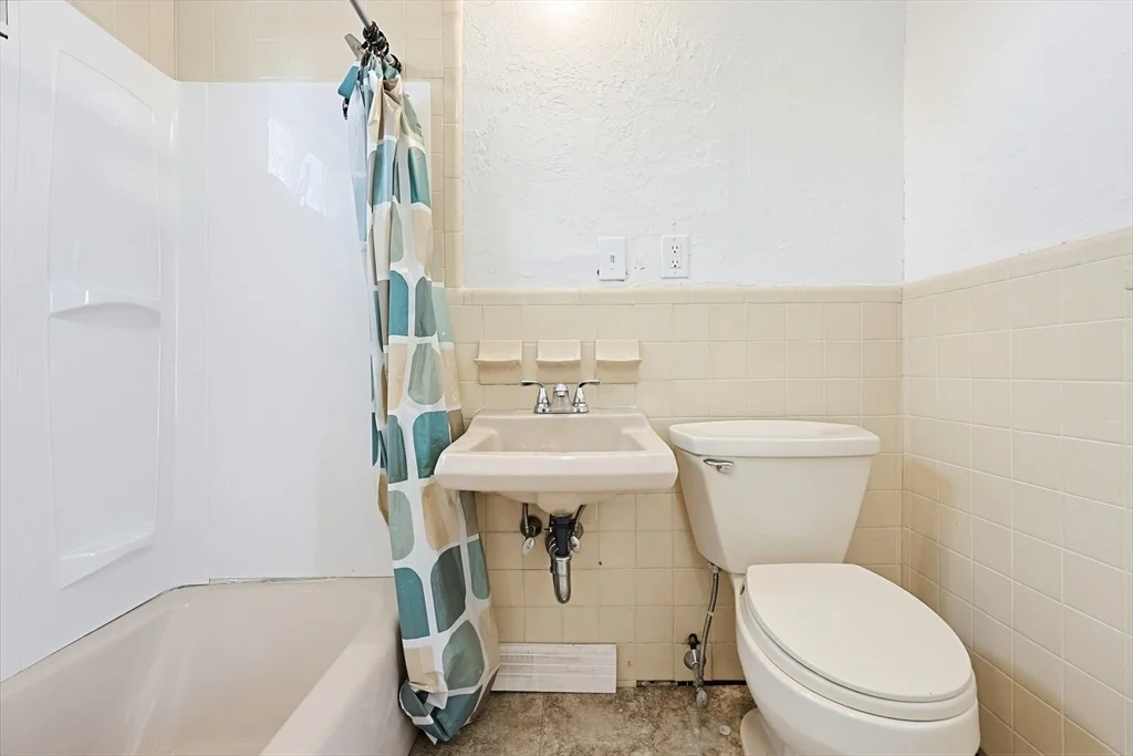 Photo of 119 Hope Ave