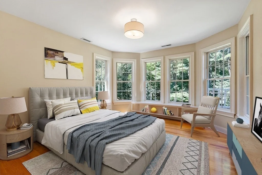 Photo of 19 Whippoorwill Lane