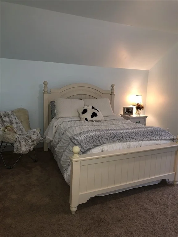 Photo of 6 Everett Circle
