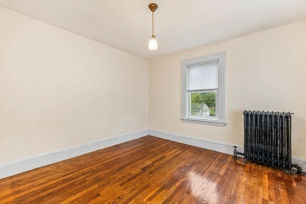 Photo of 85 Emmett Avenue