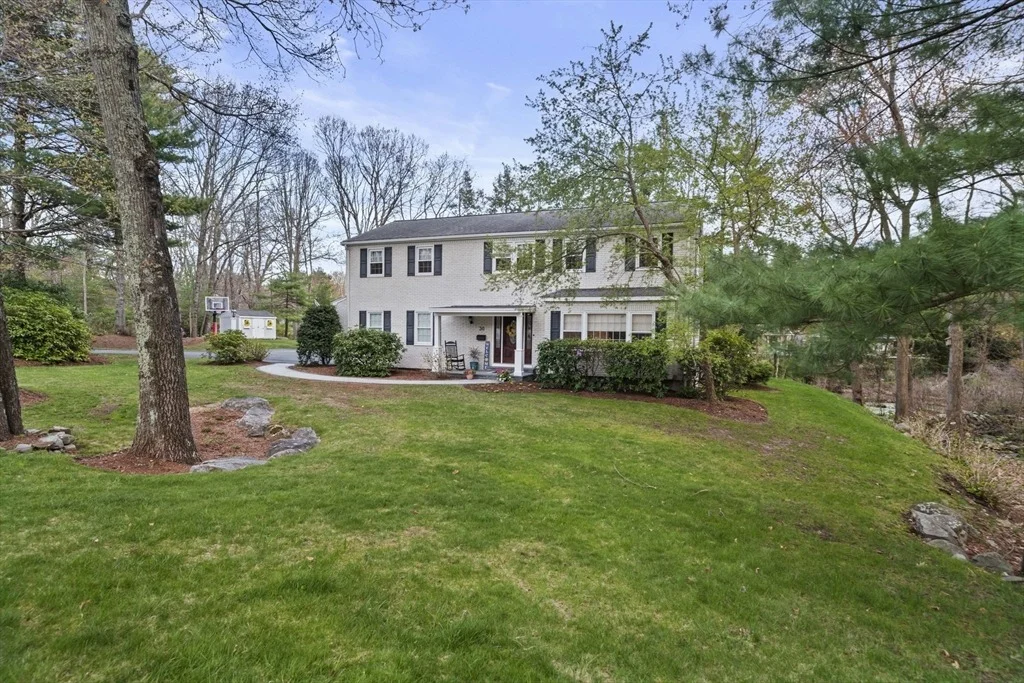 Photo of 30 Mallard Dr