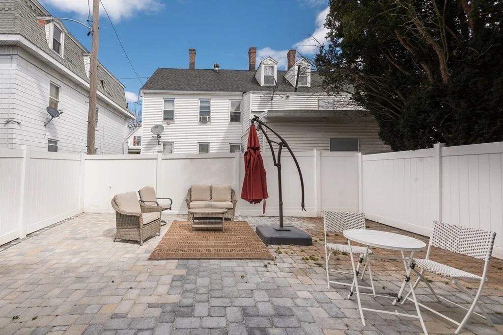 Photo of 142 Concord St