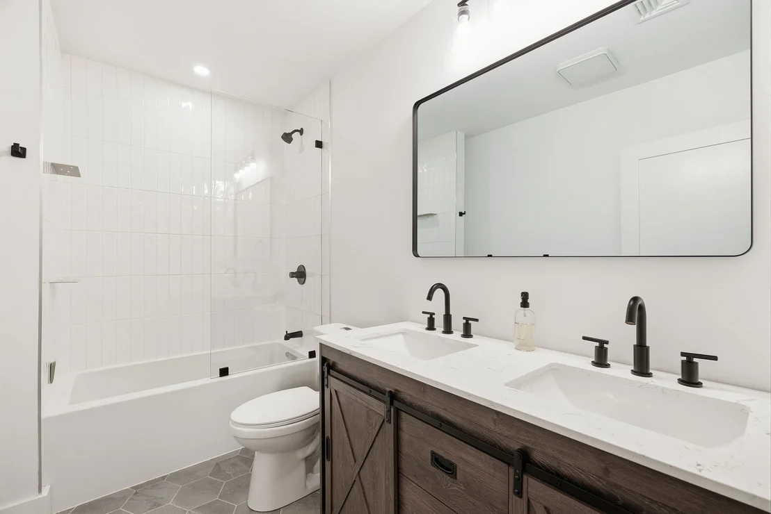 Photo of 25 Meadowbrook Road