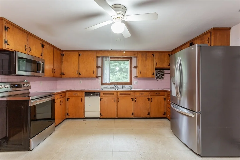 Photo of 7 Fairacres Ave