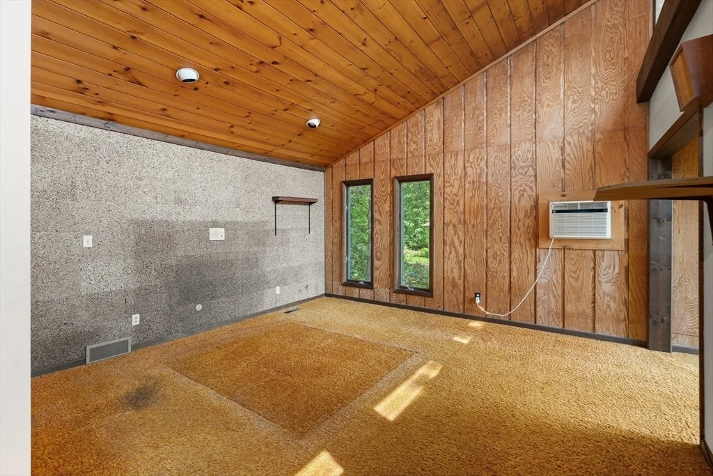 Photo of 90 Pine Ridge Rd