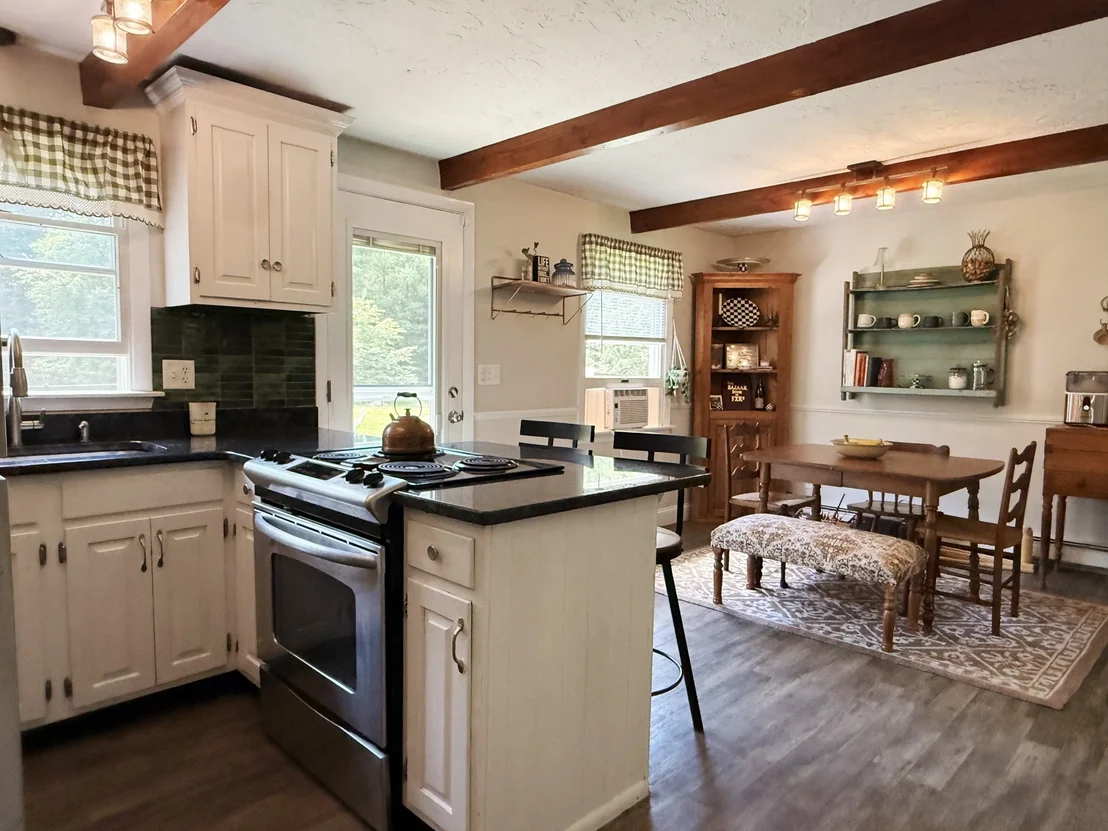 Photo of 35 Beach St