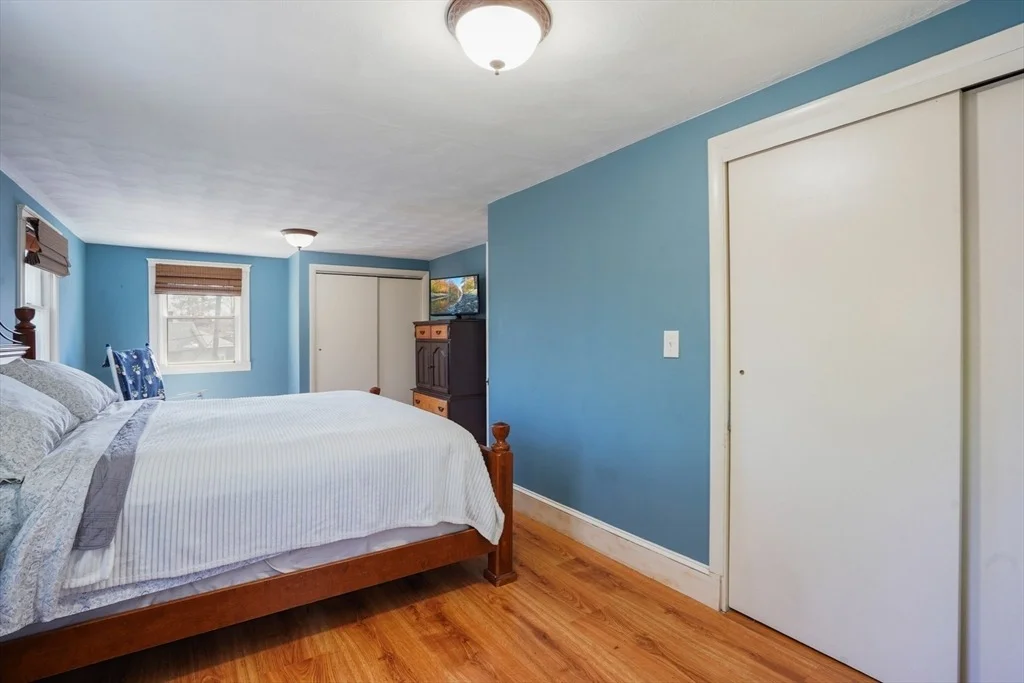 Photo of 37 Violet Ave