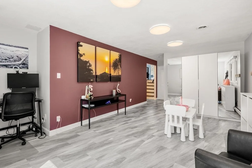 Photo of 6 Samoset