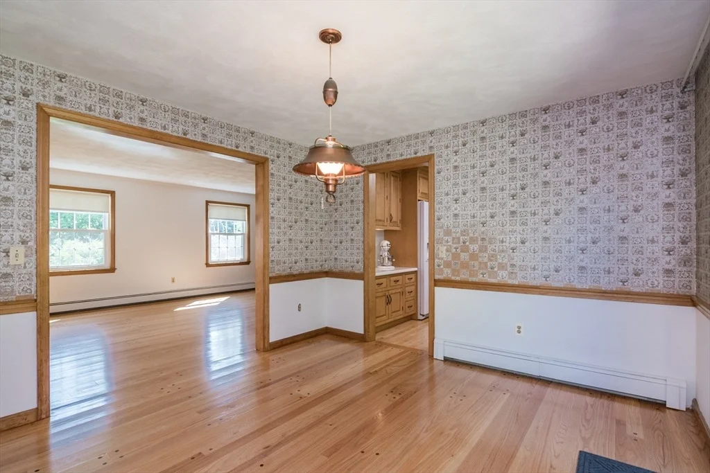 Photo of 208 Rolling Ridge Rd