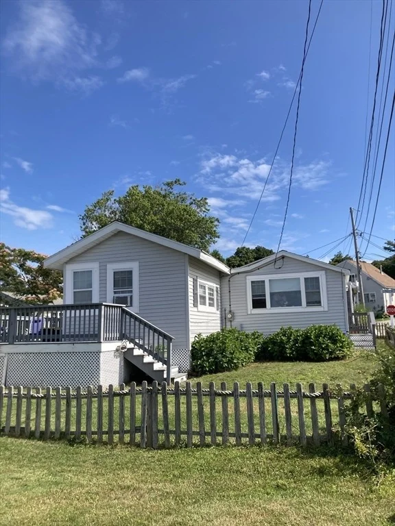 Photo of Unit A at 13 Thompson Road