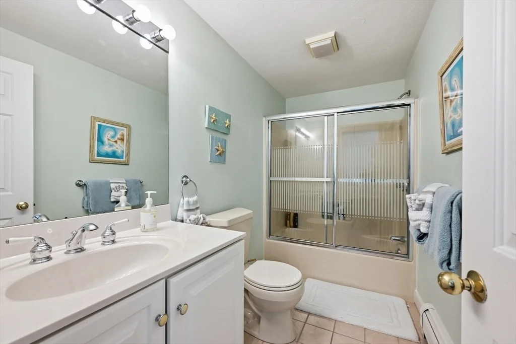 Photo of 72 Bayshore Drive