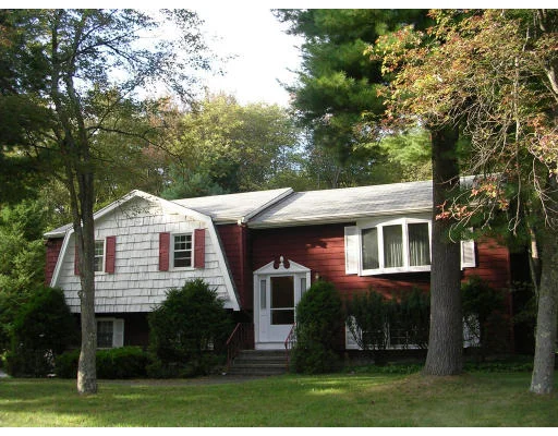 Photo of 8 Kamark Dr