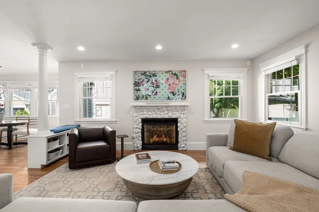 Photo of 19 Mayo Avenue