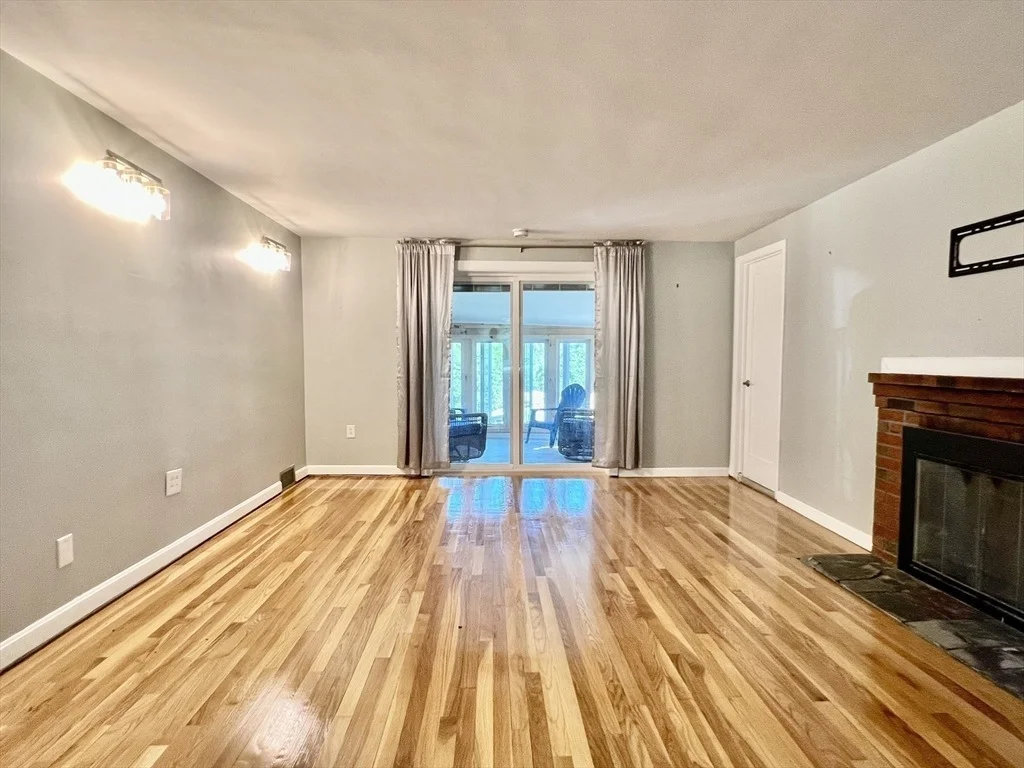 Photo of 9 Champlain Dr.