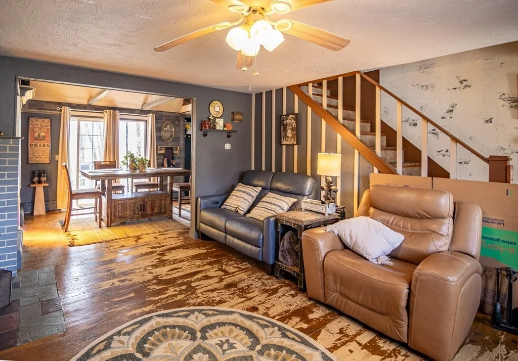 Photo of 40 Scenic Ave