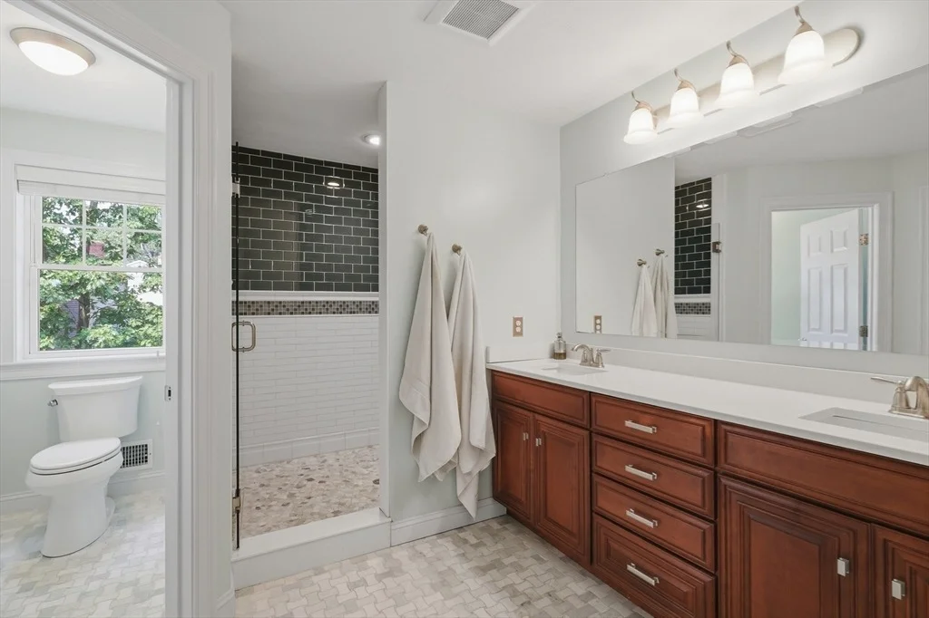 Photo of 21 Cranbrook Drive