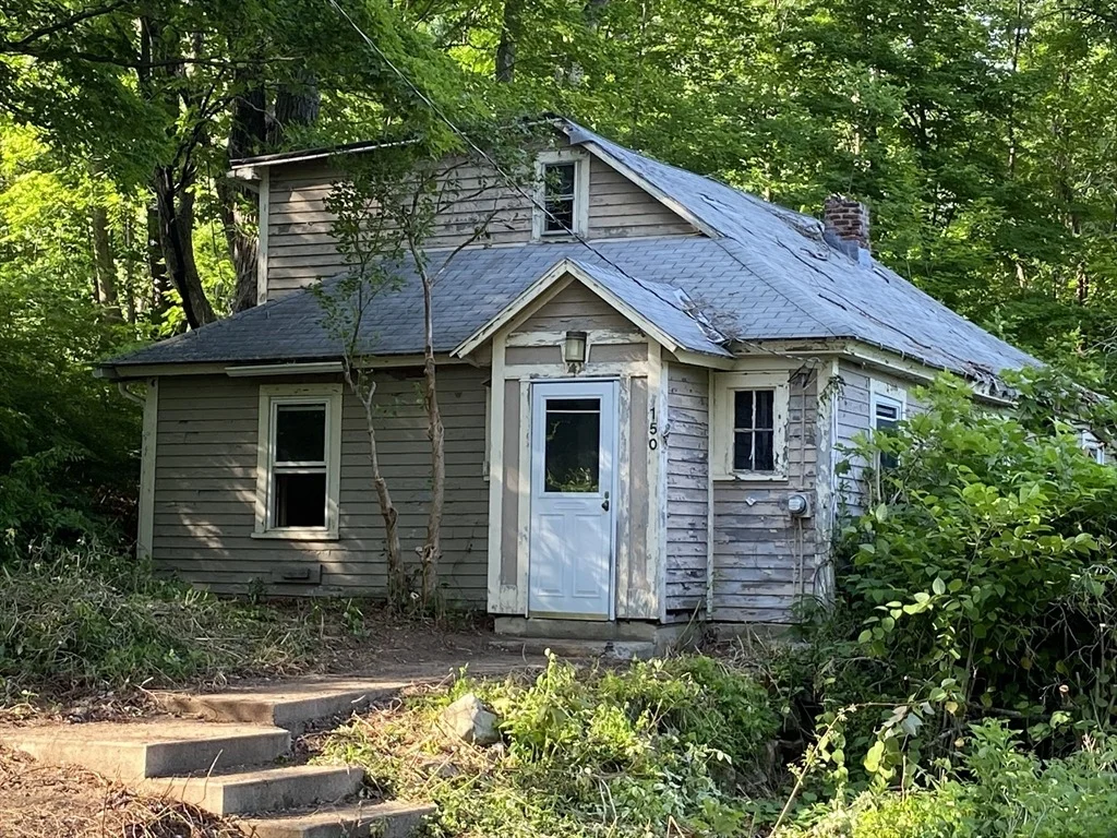 Photo of 150 Athol Rd