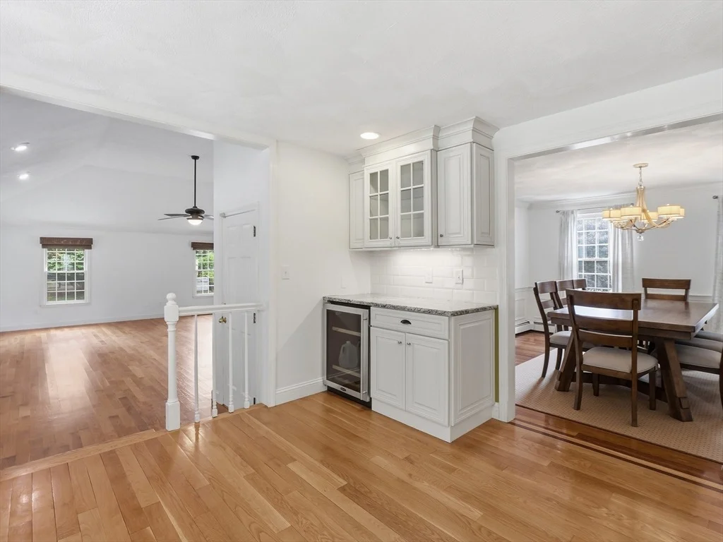 Photo of 4 Nicoll Dr