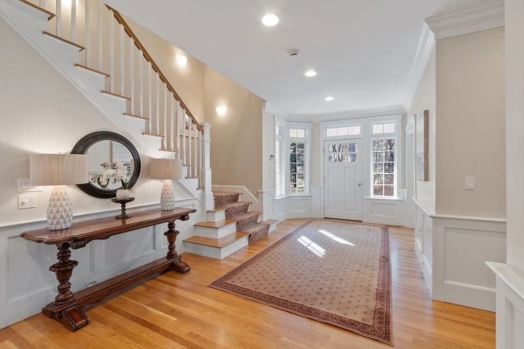 Photo of 80 Daniels Ln