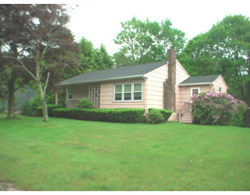 Photo of 21 Wilshire Dr