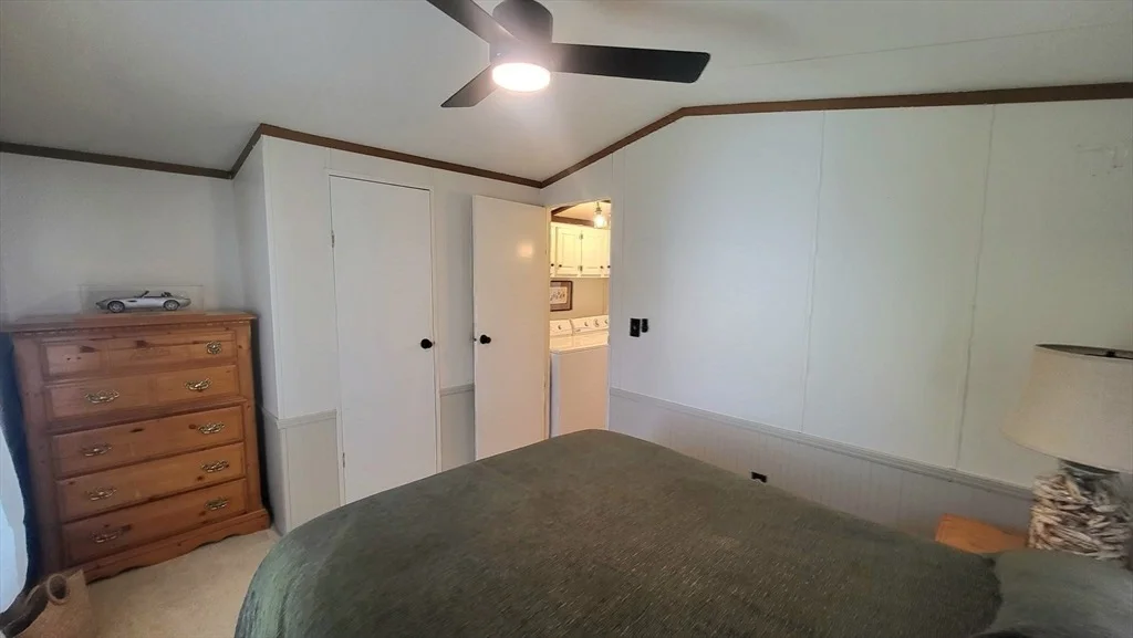 Photo of Unit 107 at 557 Southwest Cutoff