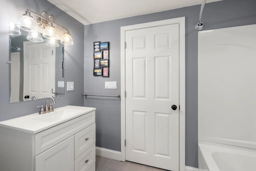 Photo of 14 Kendall Park
