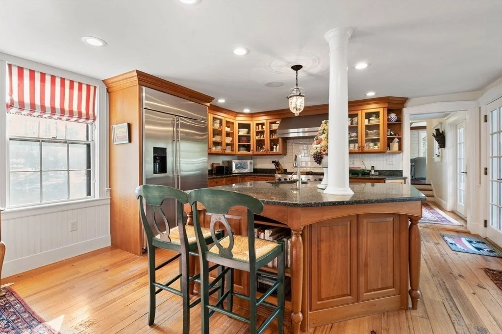 Photo of 338 Boston Post Road