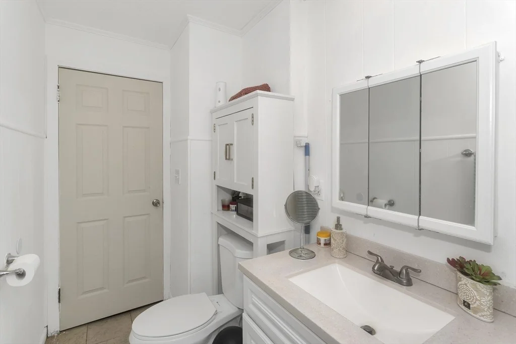 Photo of 15 Merida St